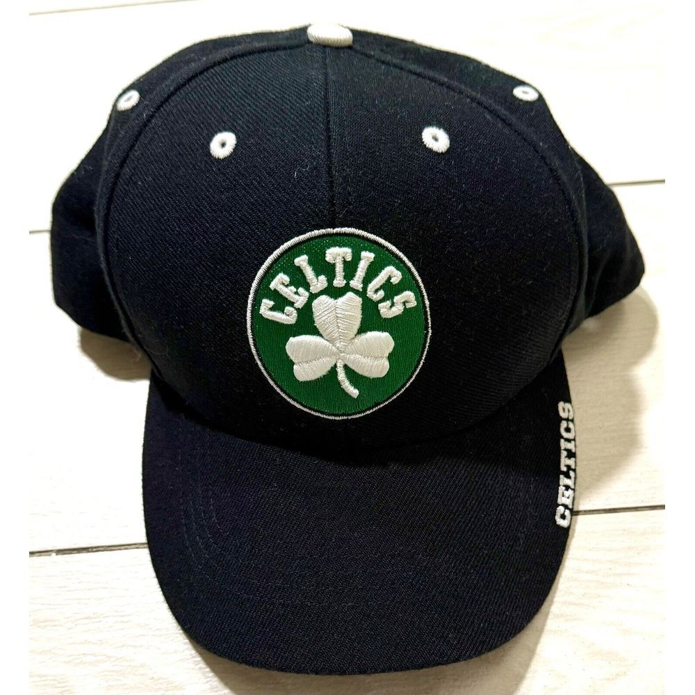 Celtics black vintage mens S/M wool NBA Official adjustable hat‎
